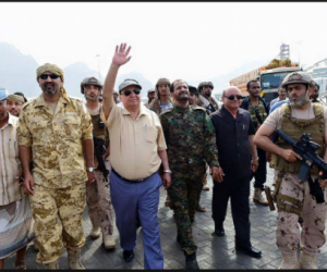 مدير عام شركة النفط في عدن مانع بن حدور : ندعو المواطنين للتحلي بالصبر